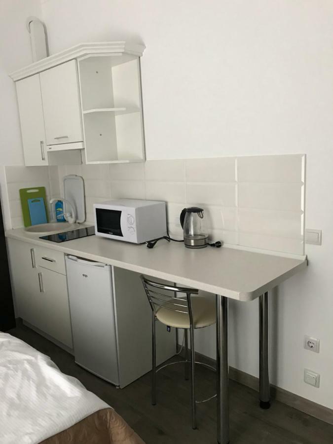 Neopolis Hotel Polyana  Bagian luar foto