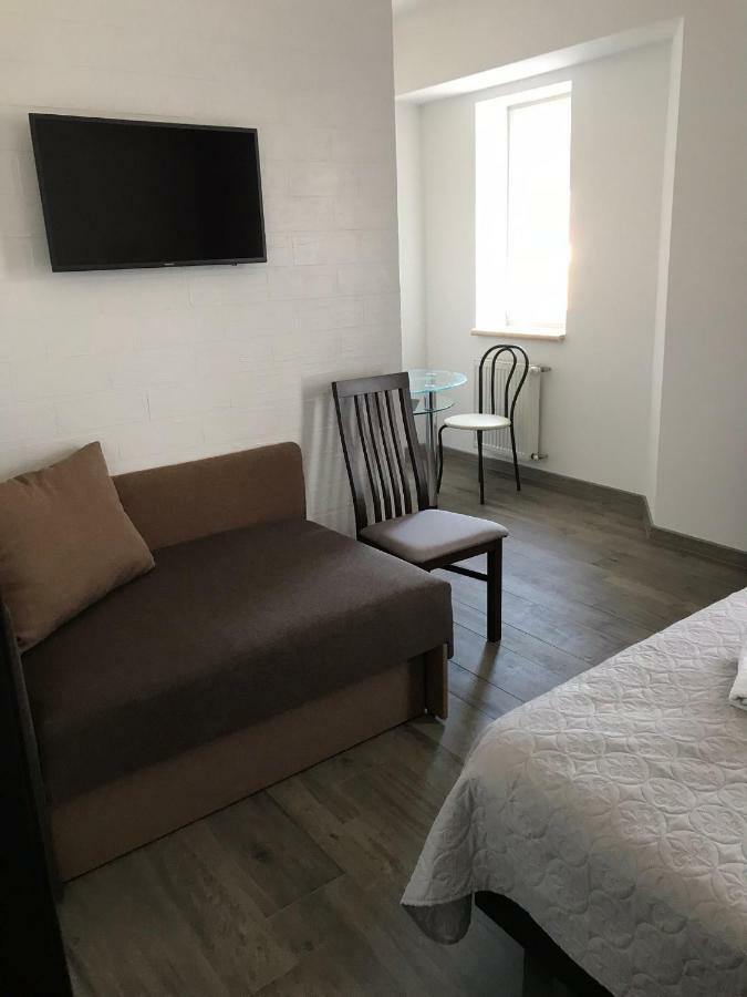 Neopolis Hotel Polyana  Bagian luar foto