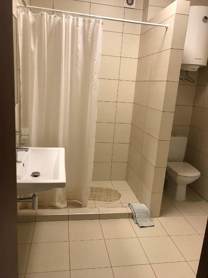 Neopolis Hotel Polyana  Bagian luar foto