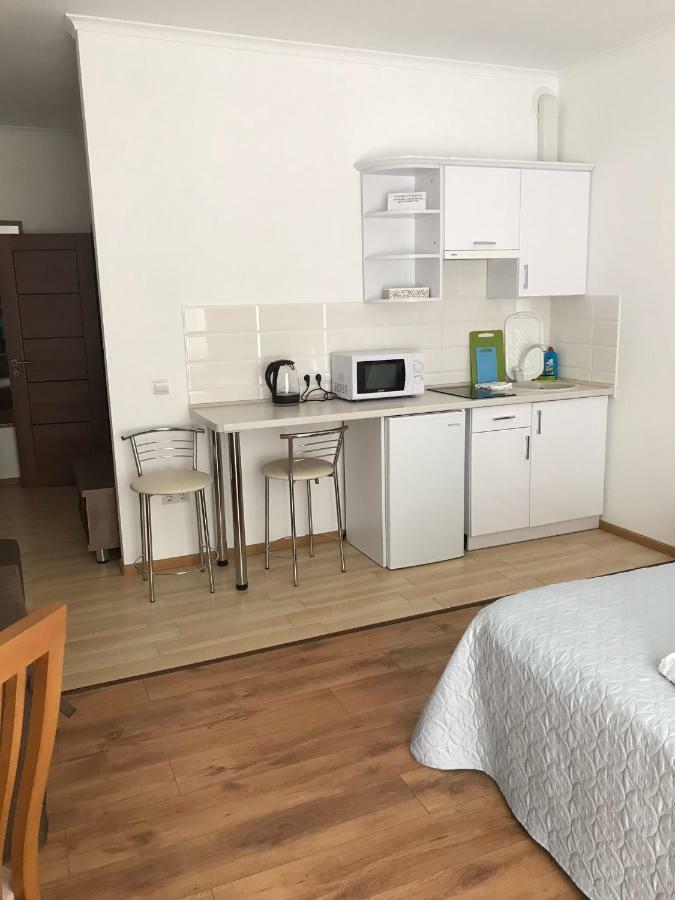 Neopolis Hotel Polyana  Bagian luar foto